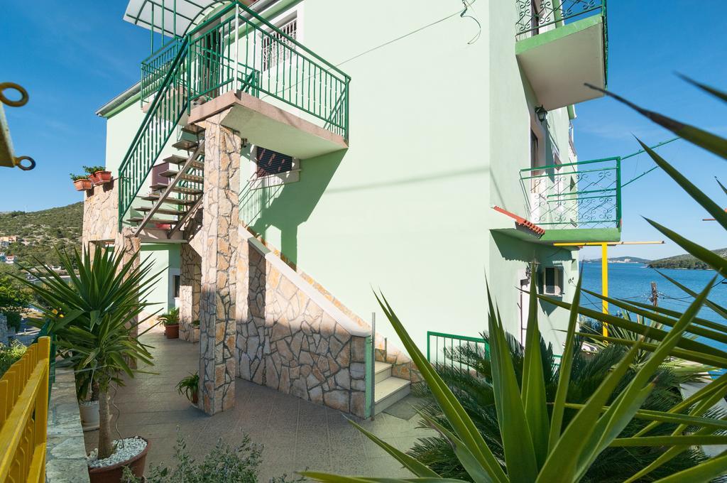 Apartment Stojan A1 Marina Εξωτερικό φωτογραφία