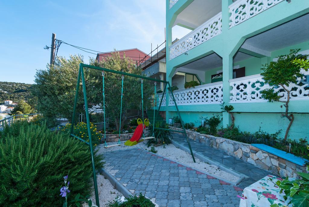 Apartment Stojan A1 Marina Εξωτερικό φωτογραφία
