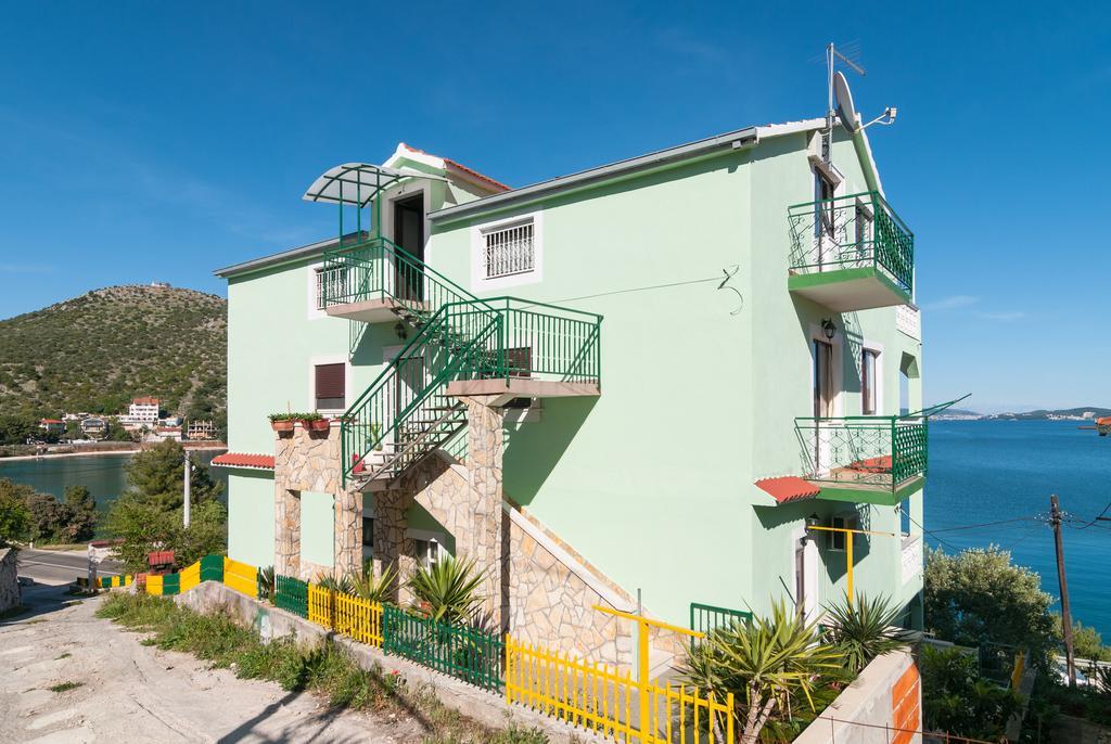 Apartment Stojan A1 Marina Εξωτερικό φωτογραφία